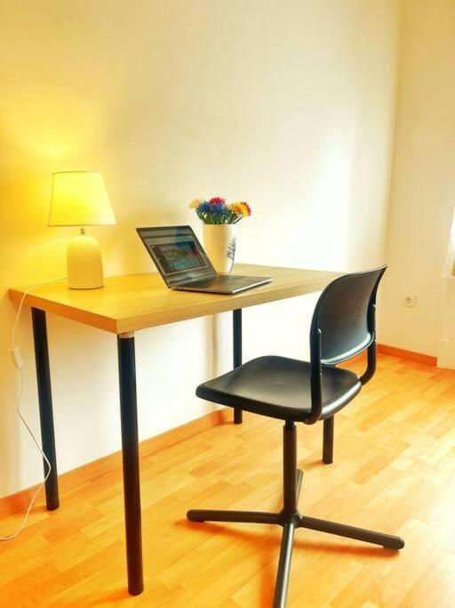 Central Spacious Flat Budapest Eksteriør billede